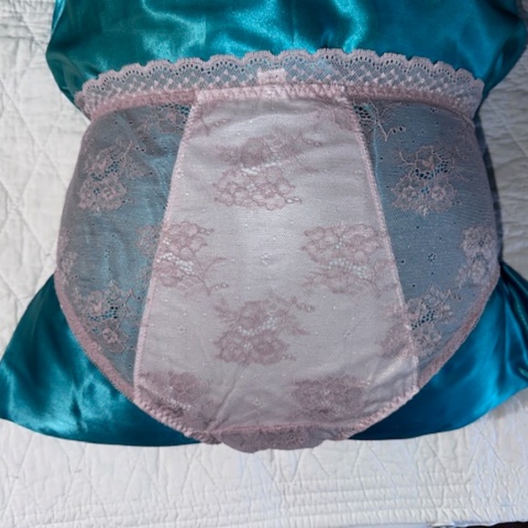 All lace Menstrual Panties. High waist Lolita Kawaii Period Panties - Picture 2 of 9